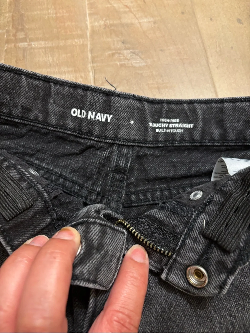 Old Navy Men's Washed Black Relaxed Jeans